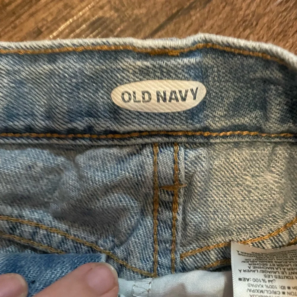 Old Navy Blue Jean Shorts Distressed Cut-Off - Picture 4 of 5